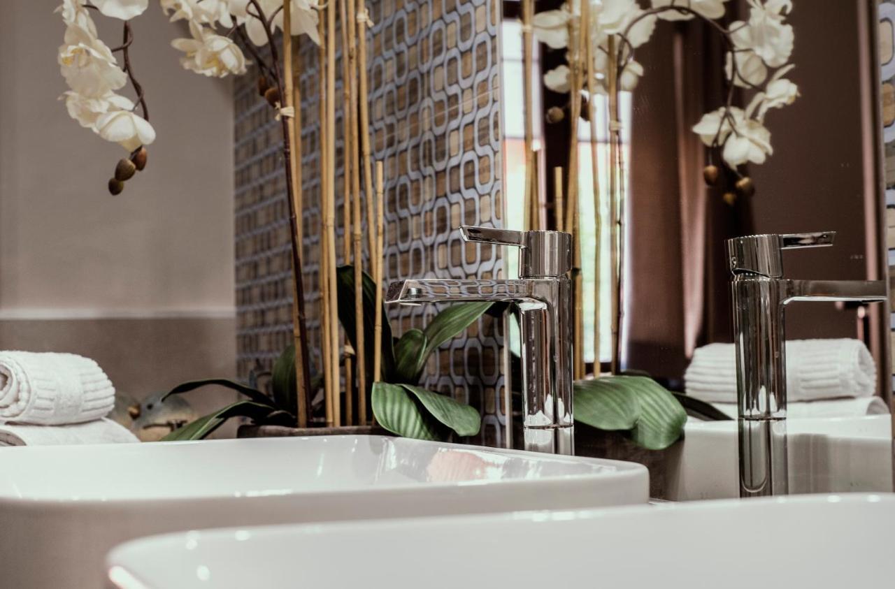 Appartamento Vacanze / Holiday Flat Farfalle&Rossobarbera Montegrosso d'Asti ภายนอก รูปภาพ